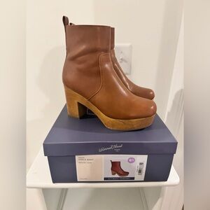 Universal Thread Women's Cognac Brown Memory Foam Heel Booties